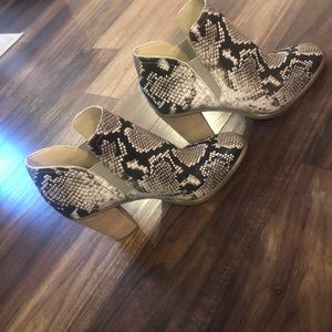 Vince Camuto booties